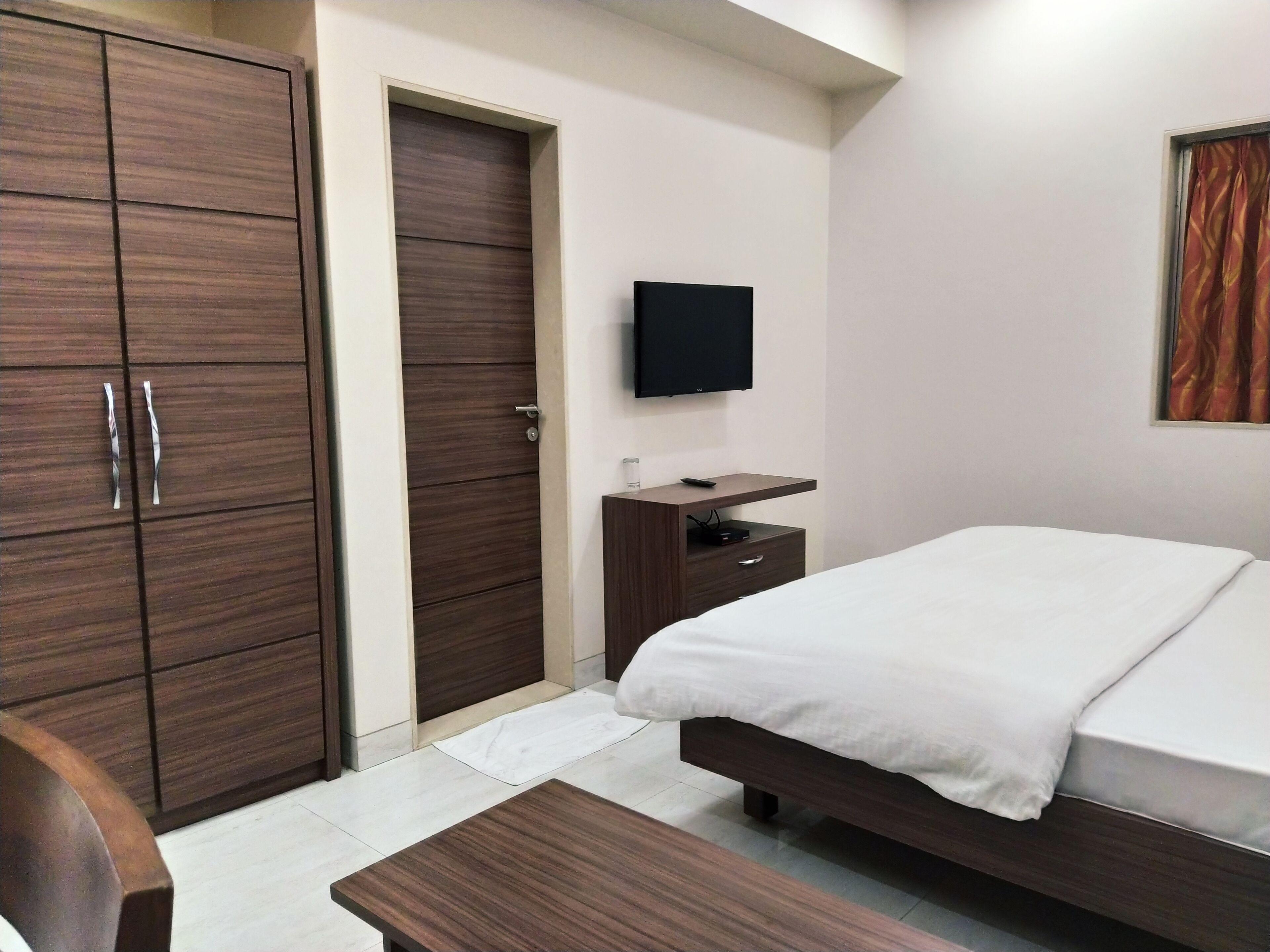 Pals Hotel — Photos 3